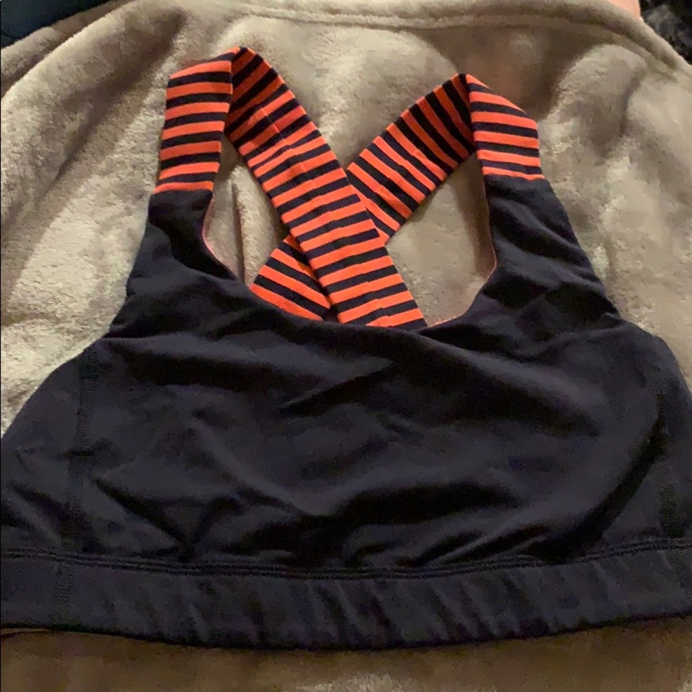 LuluLemon sports bra